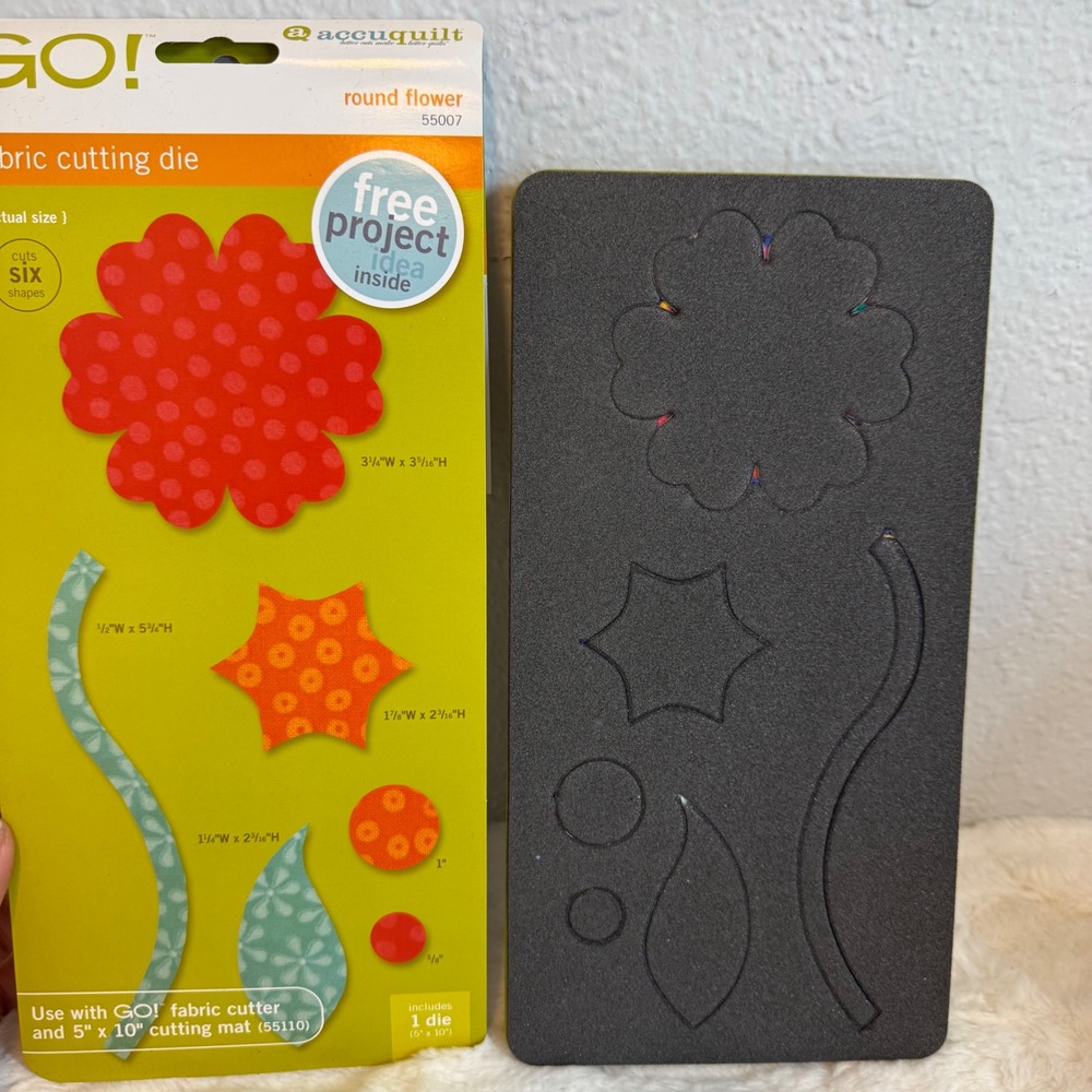 AccuQuilt GO Round Flower Fabric Cutting Die 55007 Applique Quilting Shapes 5x10